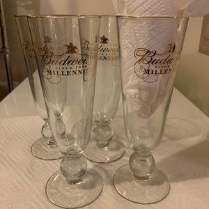 Budweiser Milllennium Pilsners Beer Glasses -Set 4